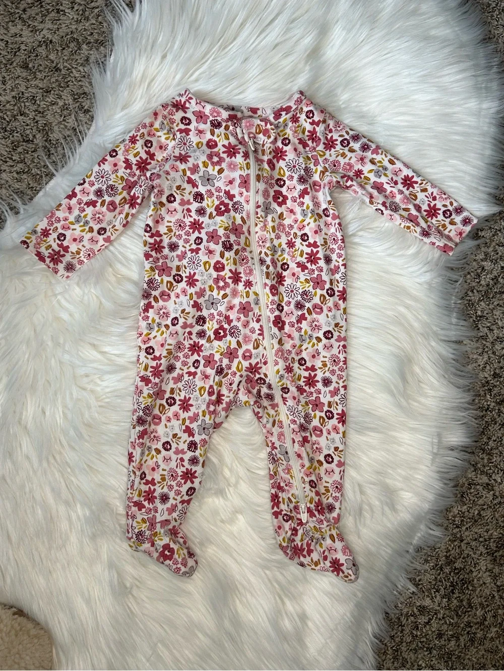 🌸CARTER’S Floral Zip-Front Baby One-Piece Sleeper - 6 Months